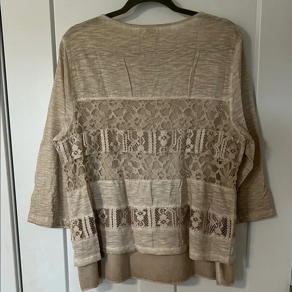 Chico's Beige Lace Detail Women's Top - Picture 7 of 10
